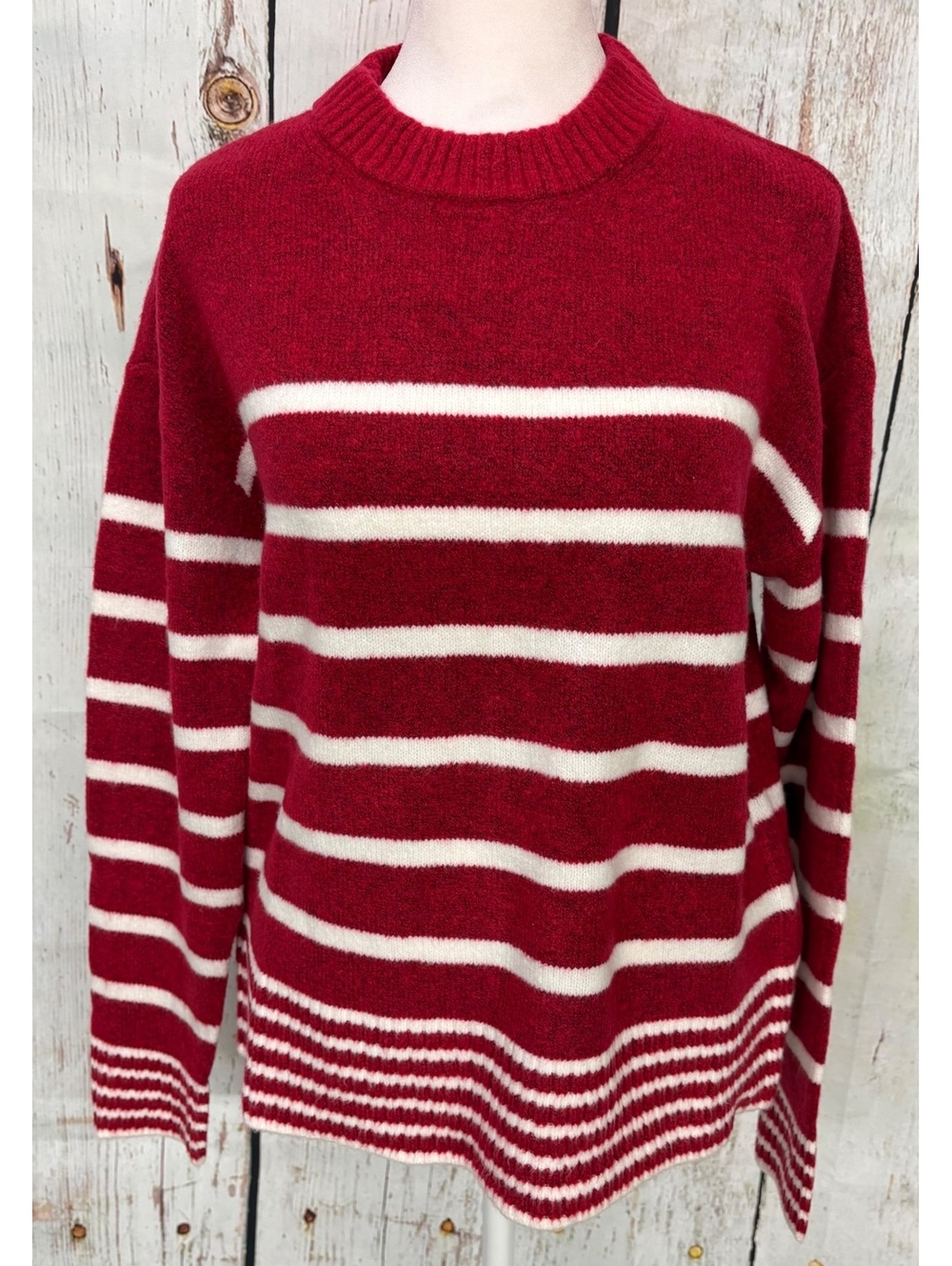 Market & Spruce Women’s Berry Red And White Striped Crewneck Sweater Size S NWT